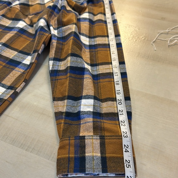 C.E. Schmidt workwear, durable brushed flannel NWOT - Picture 5 of 9